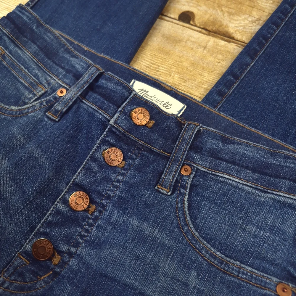 Madewell Women's Blue Jeans - Picture 6 of 7